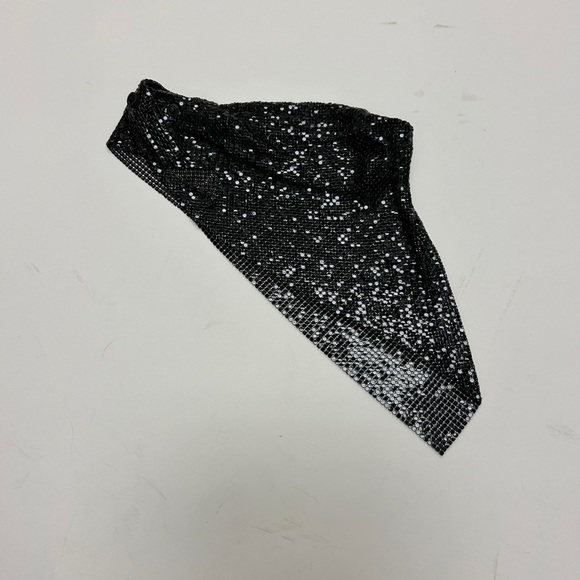 Paco Rabanne Chain-Link Triangle Scarf - Picture 3 of 5